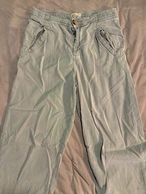 Marine Layer Saturday Pant in Faded Olive
